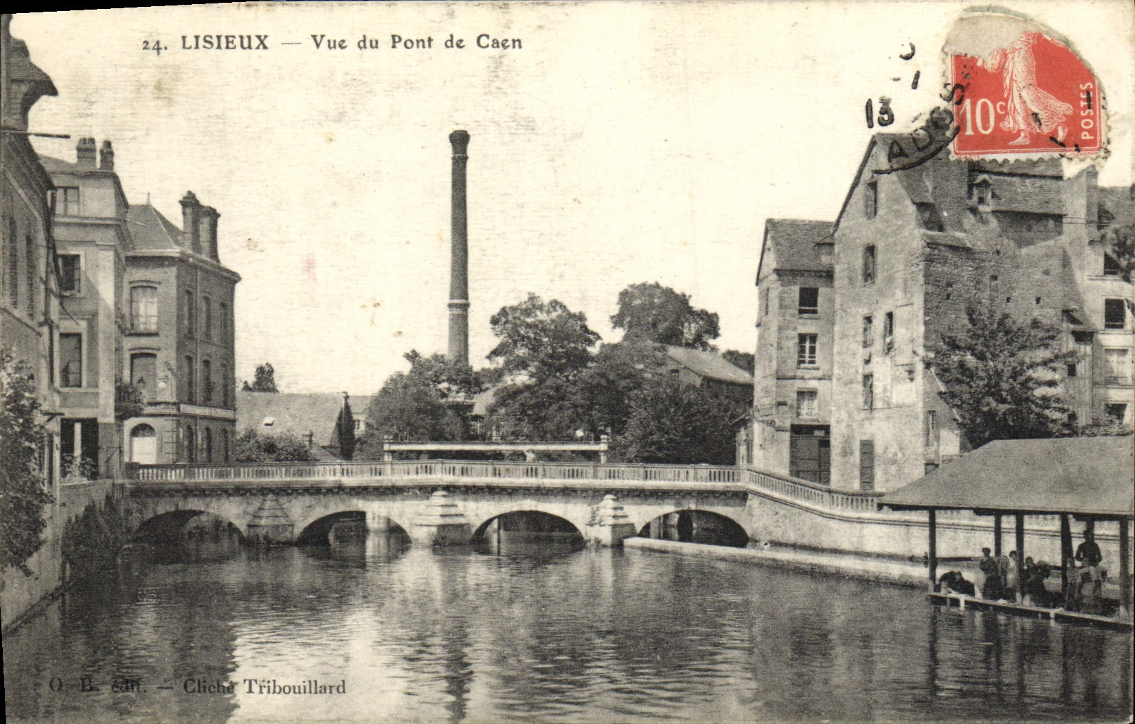 CPA Lisieux Vue du pont de Caen