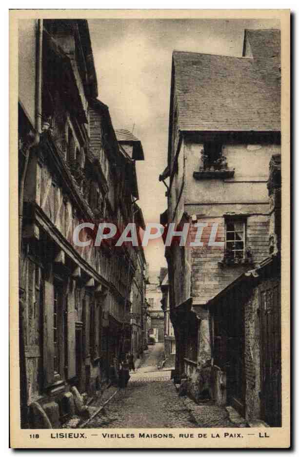 CPA Lisieux vieilles maisons rue de la paix