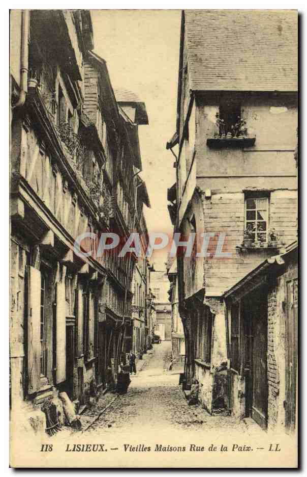 CPA Lisieux Vieilles maisons rue de la paix