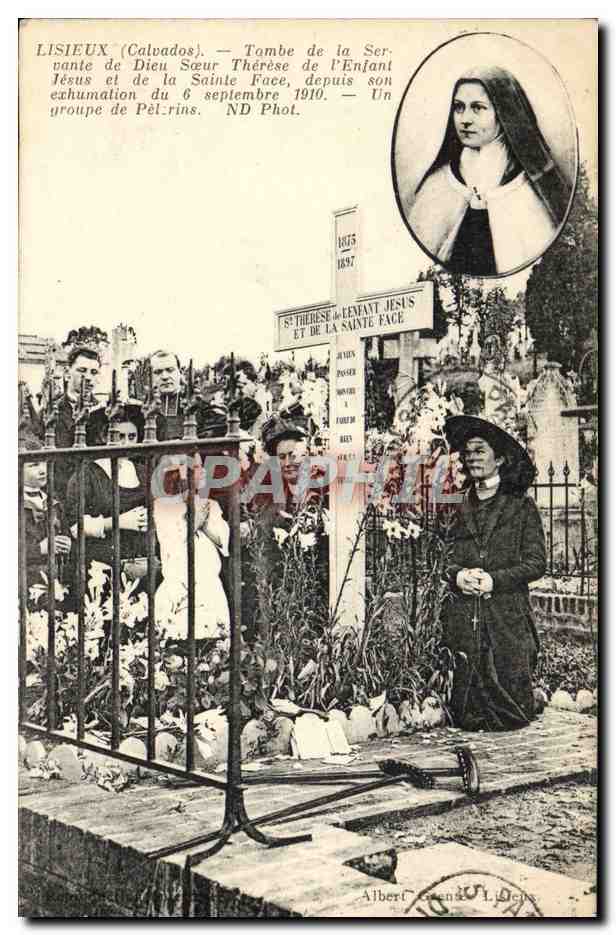 Lisieux (Calvados) — Tombe de Sœur Thérèse de l'Enfant Jésus — ND Phot.