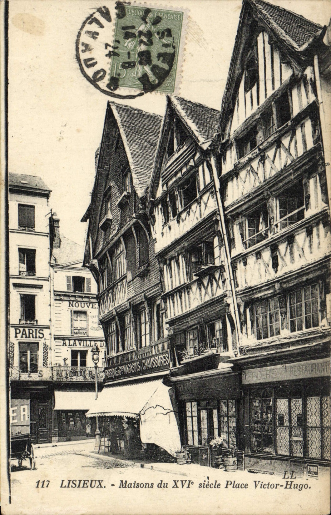 Lisieux - Maisons du XVIe siècle Place Victor-Hugo — éditeur LL n°117