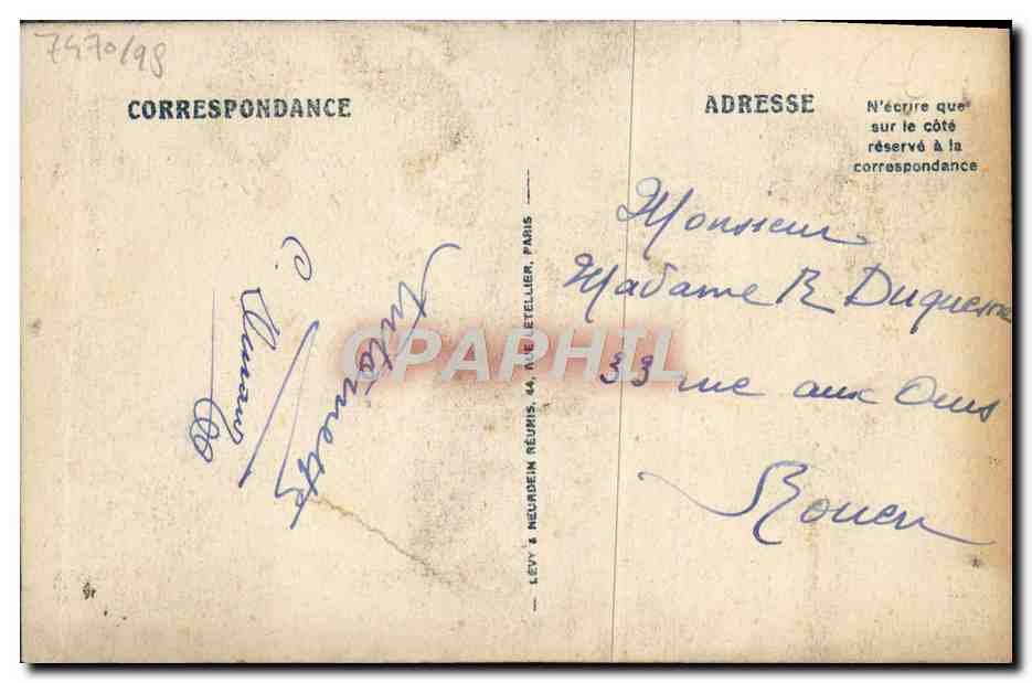 Maison du XVIe siècle, place Victor-Hugo — LTSIEUX — ÉDITION MAURICE DUVÉY — Reverso