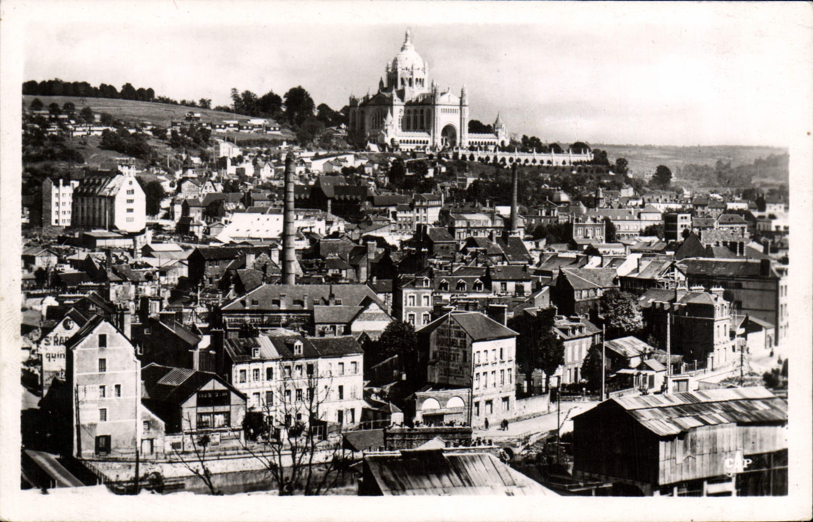 Lisieux — Vue générale vers la Basilique — C.A.P. Paris