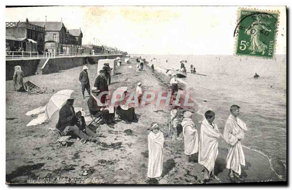 CPA Luc Sur mer l'heure du bain