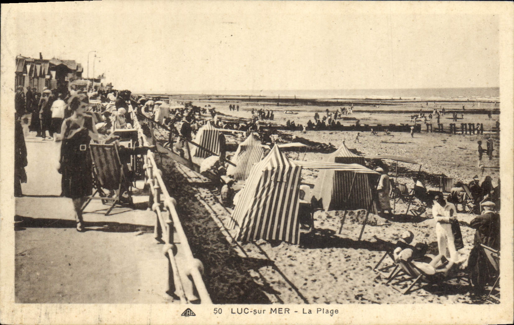 CPA Luc Sur mer la plage