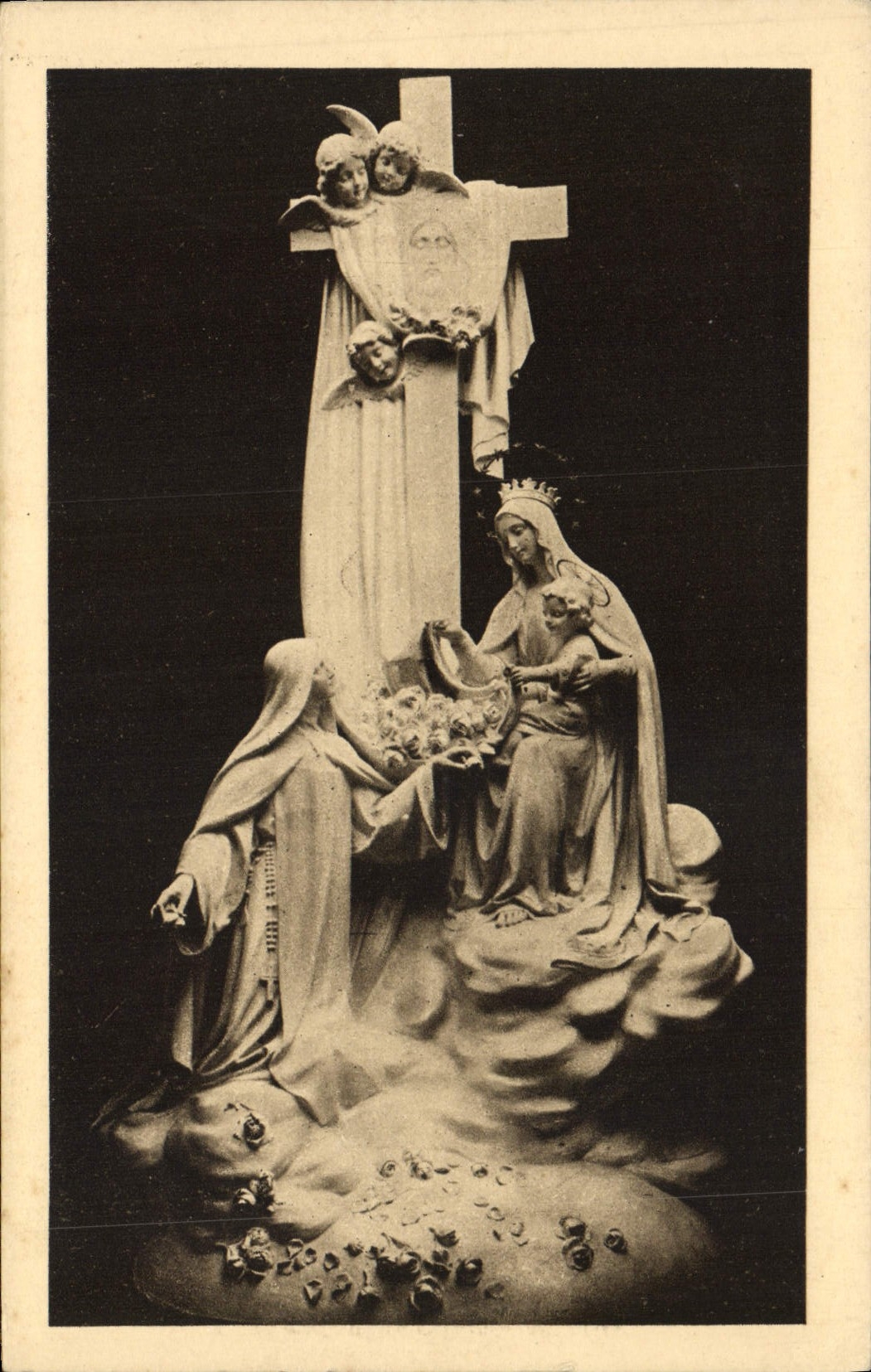 Statue de la Vierge Marie avec l'Enfant Jésus — Chapelle des Carmélites de Lisleux — éditeur Héros