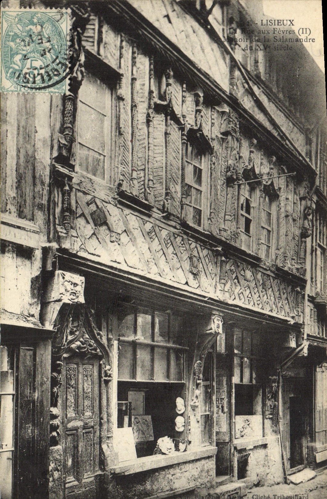 Lisieux (II) - La Rée aux Fèvres, mémoire de la Salamandre du XVème siècle — Cliché Tribovillard