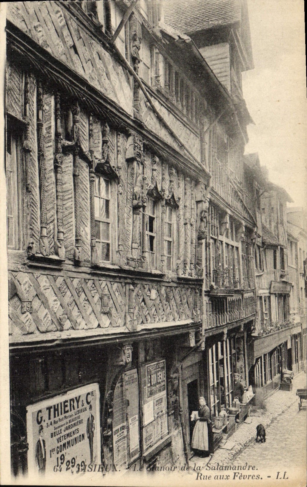 Le Manoir de la Salamandre — Rue aux Fèvres — LL