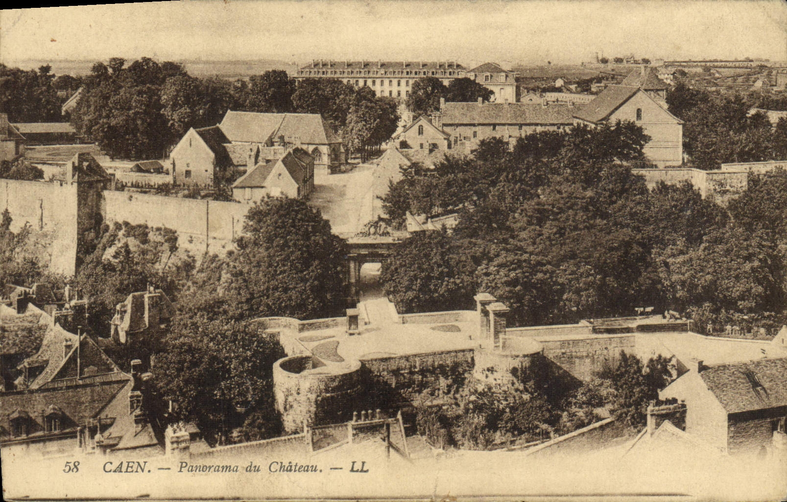 CAEN — Panorama du Château — LL