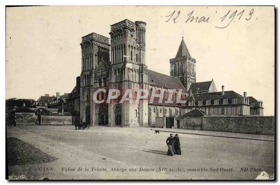 CPA Caen Eglise de la Trinite Abbaye aux Dames Ensemble au sud Ouest 