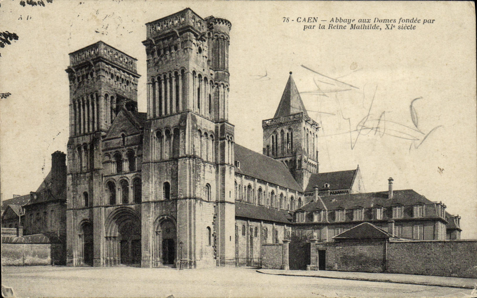 CPA Caen Abbaye aux Dames fondee par la Reine Mathilde Xl e siecle 