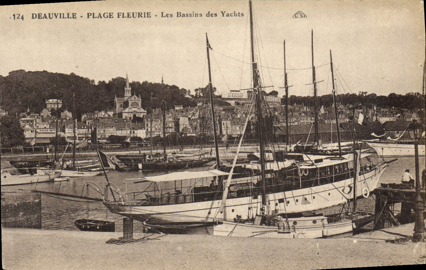Deauville - Plage Fleurie - Les Bassins des Yachts