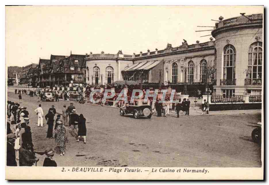 Deauville - Plage Fleurie — Le Casino et Normandy — Royal Photo Deauville
