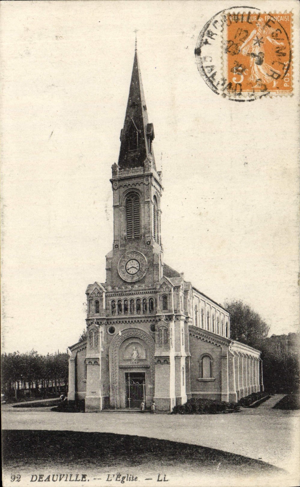 Deauville — L'Église — LL