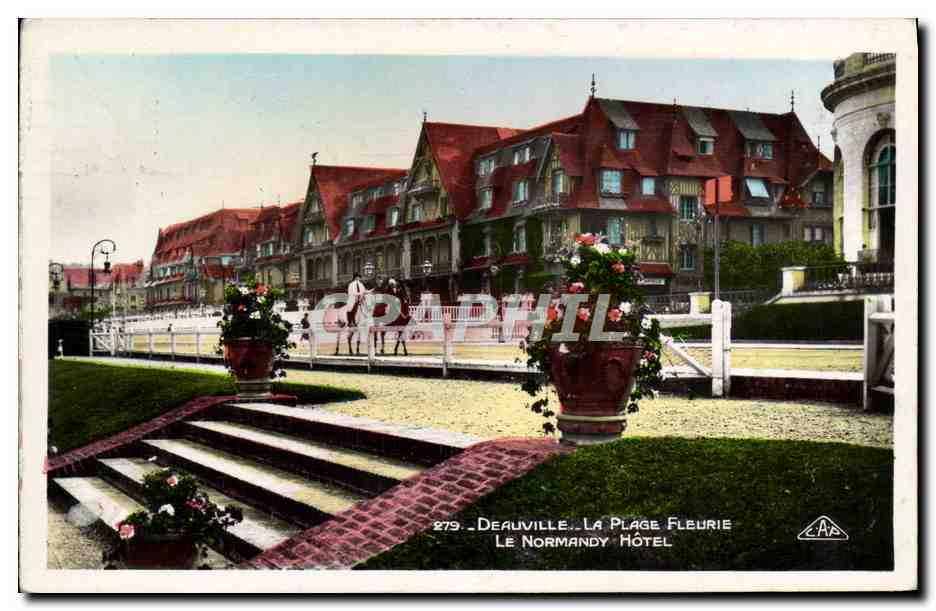 Deauville - La Plage Fleurie - Le Normandy Hôtel
