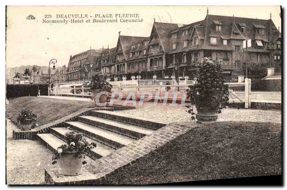 Deauville - Plage Fleurie — Normandy-Hotel et Boulevvard Cornucléé — n° 279