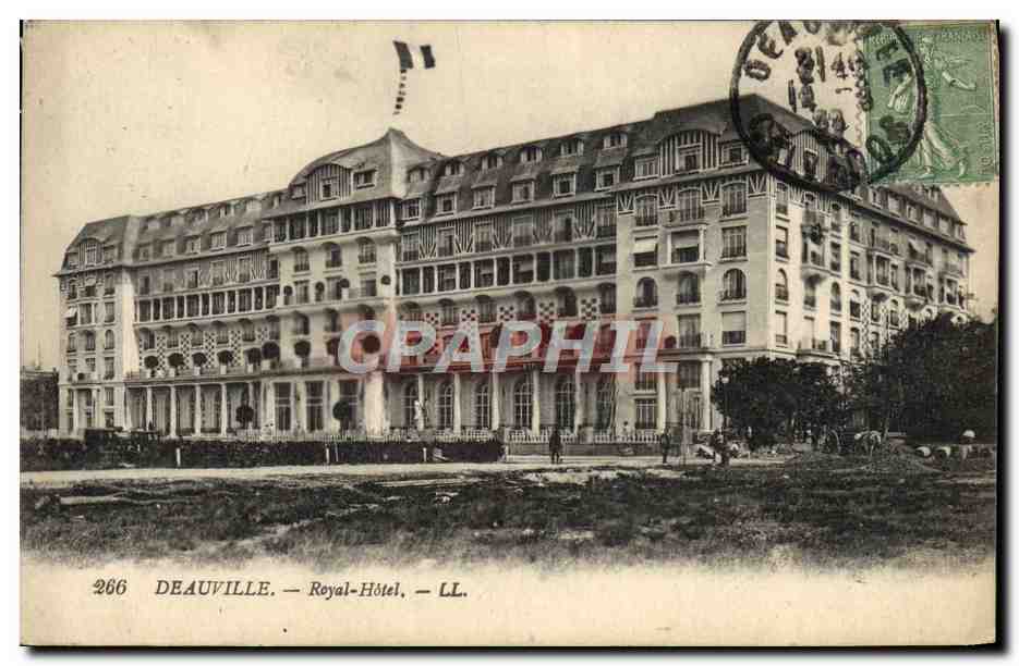 Deauville — Royal-Hôtel — LL. — n° 266
