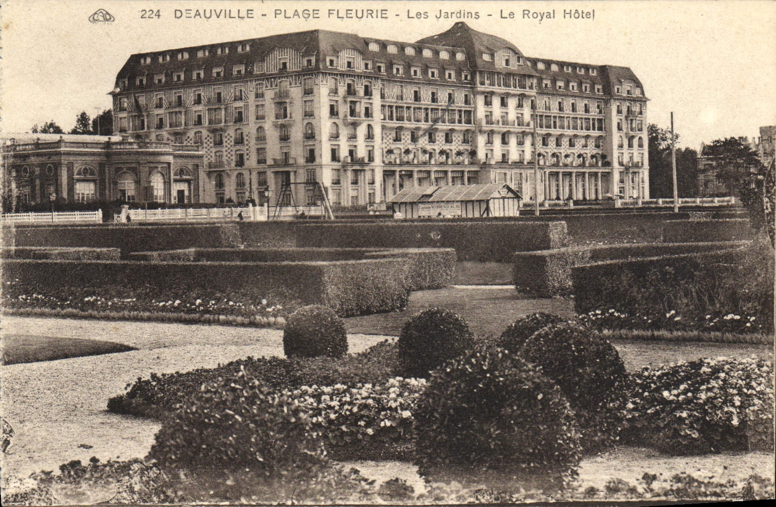 Deauville - Plage Fleurie - Les Jardins - Le Royal Hôtel