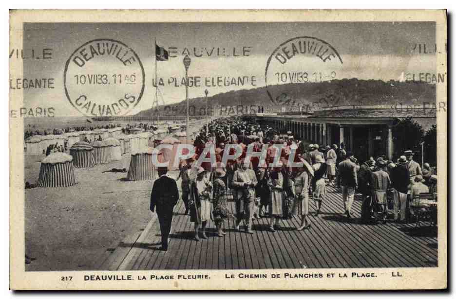 Deauville, la Plage Fleurie — Le Chemin de Planches et la Plage — LL, n°217