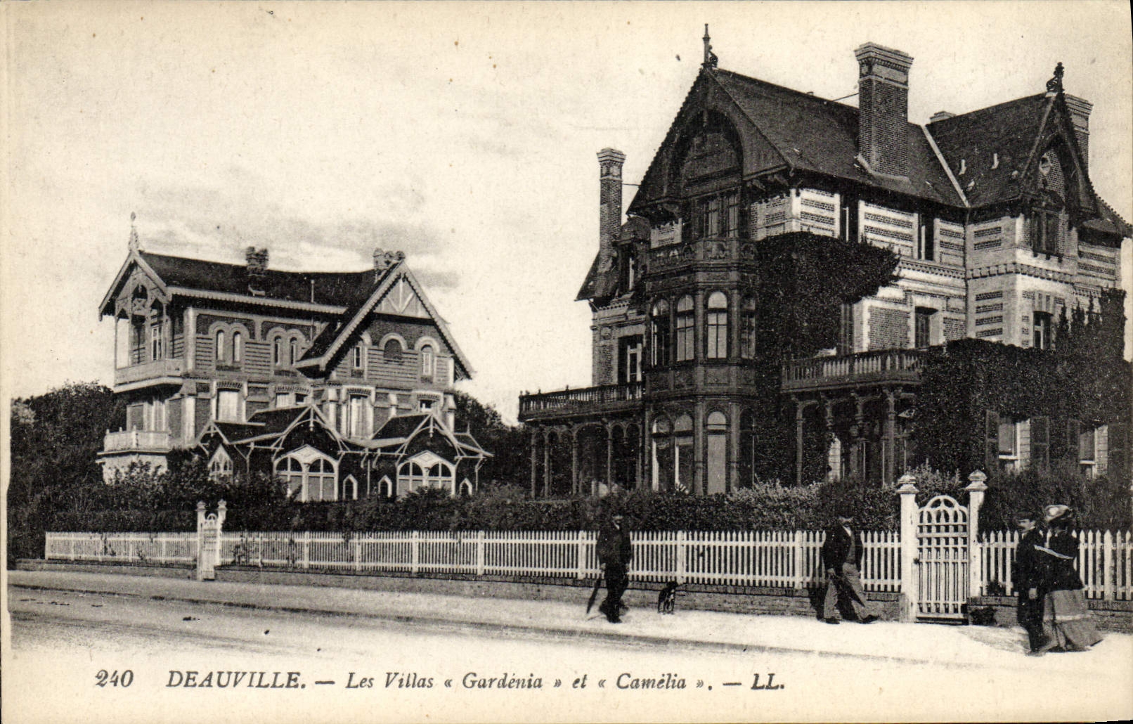 Deauville — Les Villas « Gardénia » et « Camélia » — LL. n°240