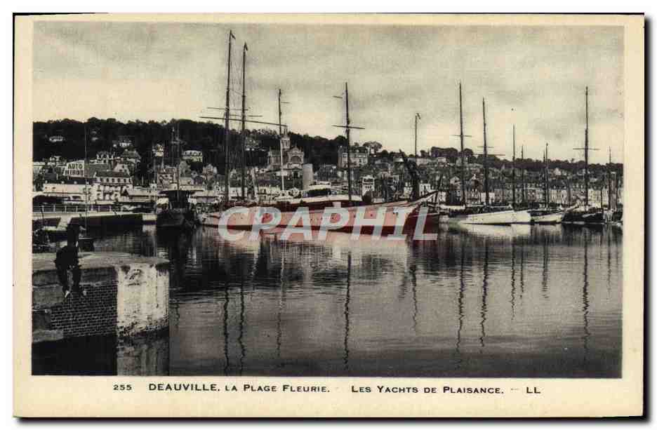 Deauville, La Plage Fleurie — Les Yachts de Plaisance — LL, n°255