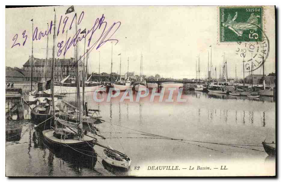 Deauville — Le Bassin — LL. — n°82