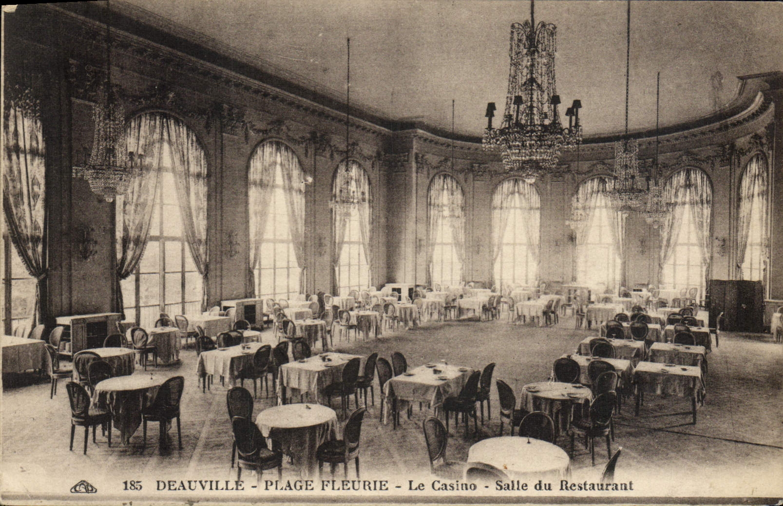 Deauville - Plage Fleurie - Le Casino - Salle du Restaurant