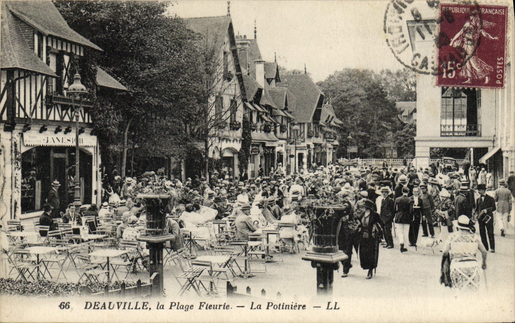 Deauville, la Plage Fleurie — La Potinière — LL