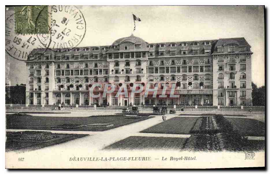 DÉAUVILLE-LA-PLAGE-FLEURIE — Le Royal-Hôtel — ND Hôtel
