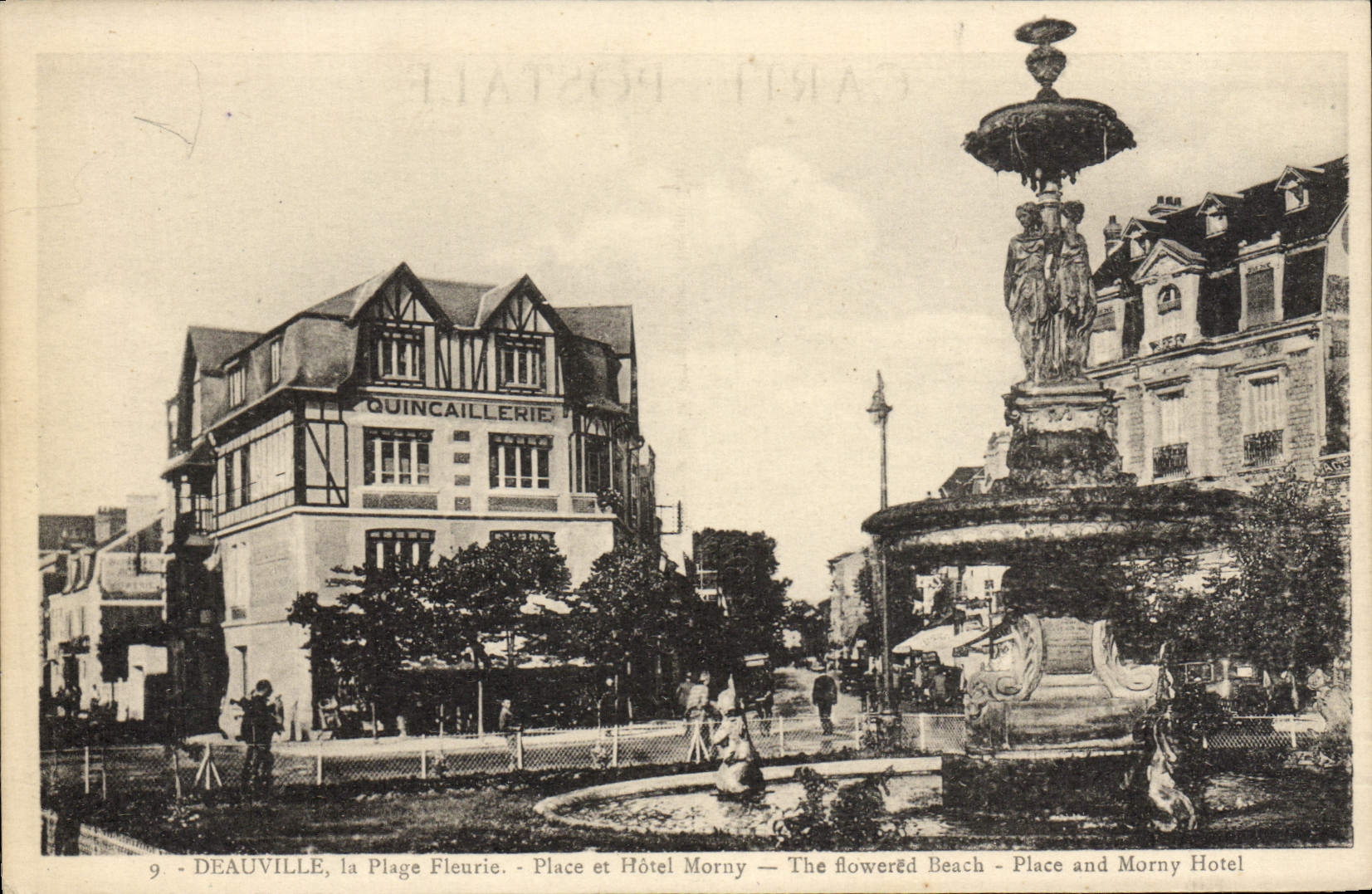 Deauville, la Plage Fleurie — Place et Hôtel Morny — Quincaillerie