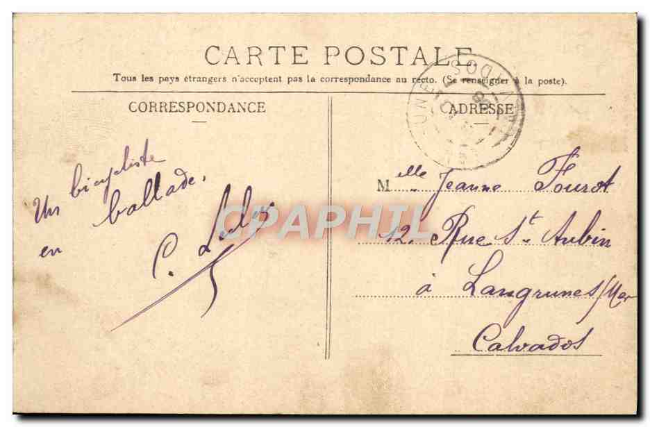 CPA Trouville Reine Des Plages La plage et la jetee promenade  — Verso