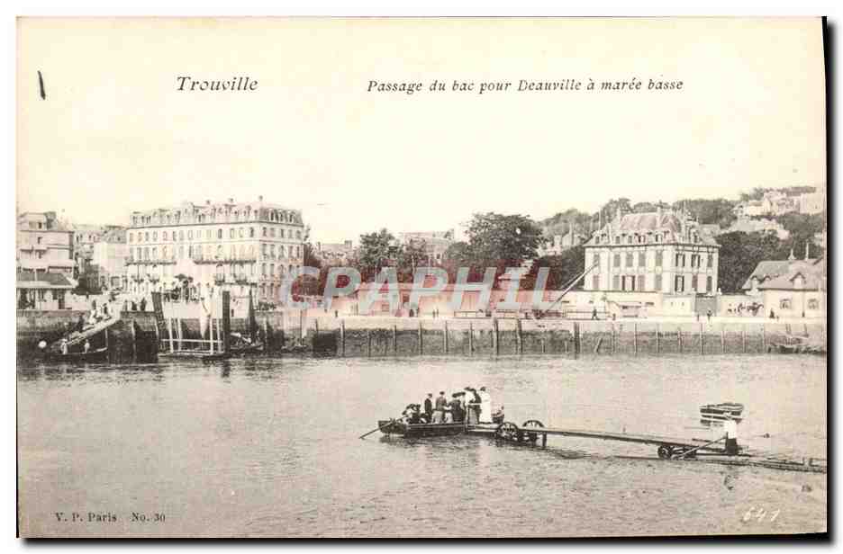 CPA Trouville Passage du Bac Deauville a Maree Basse