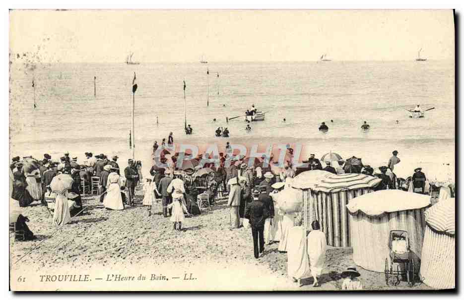 CPA Trouville L'Heure du Bain