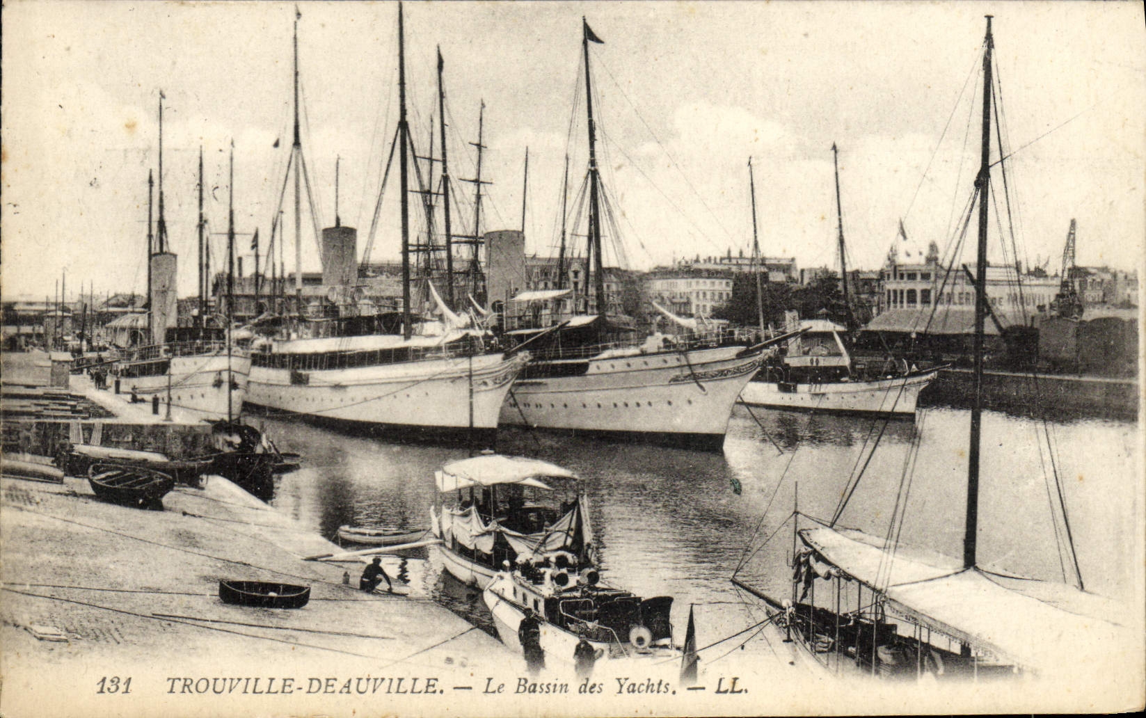 Trouville-Deauville — Le Bassin des Yachts — LL. — n° 131