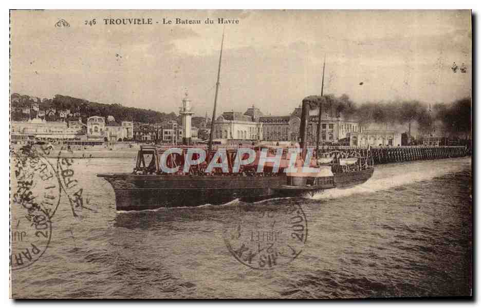 CPA Trouville Reine Des Plages Le Bateau du Havre