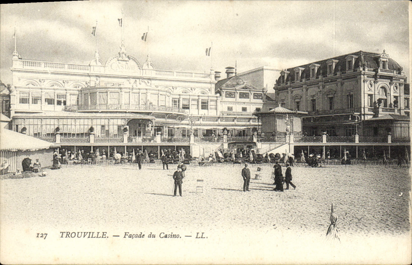 CPA Trouville Facade du Casino 