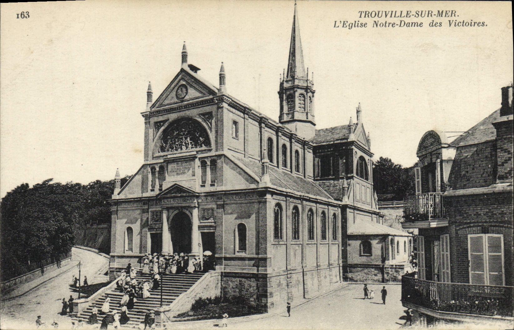 CPA Trouville L'Eglise Notre Dame de Bon Secours