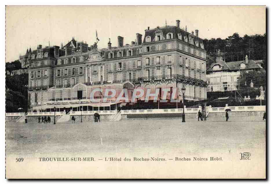 CPA Trouville Sur Mer L'Hotel Des Roches Noires