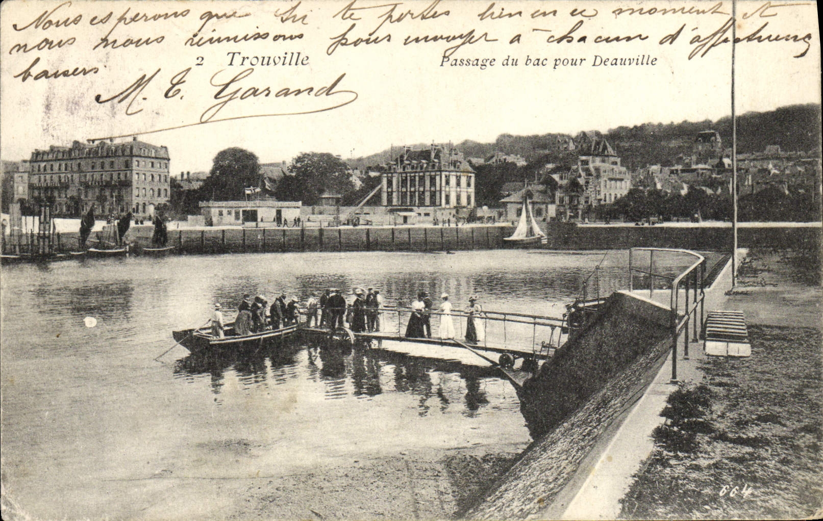 CPA Trouville Passage du bac Pour Deauville