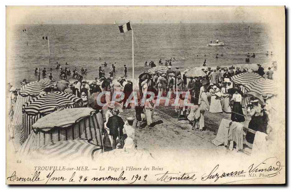 CPA Trouville La Plage a L'Heure des Bains