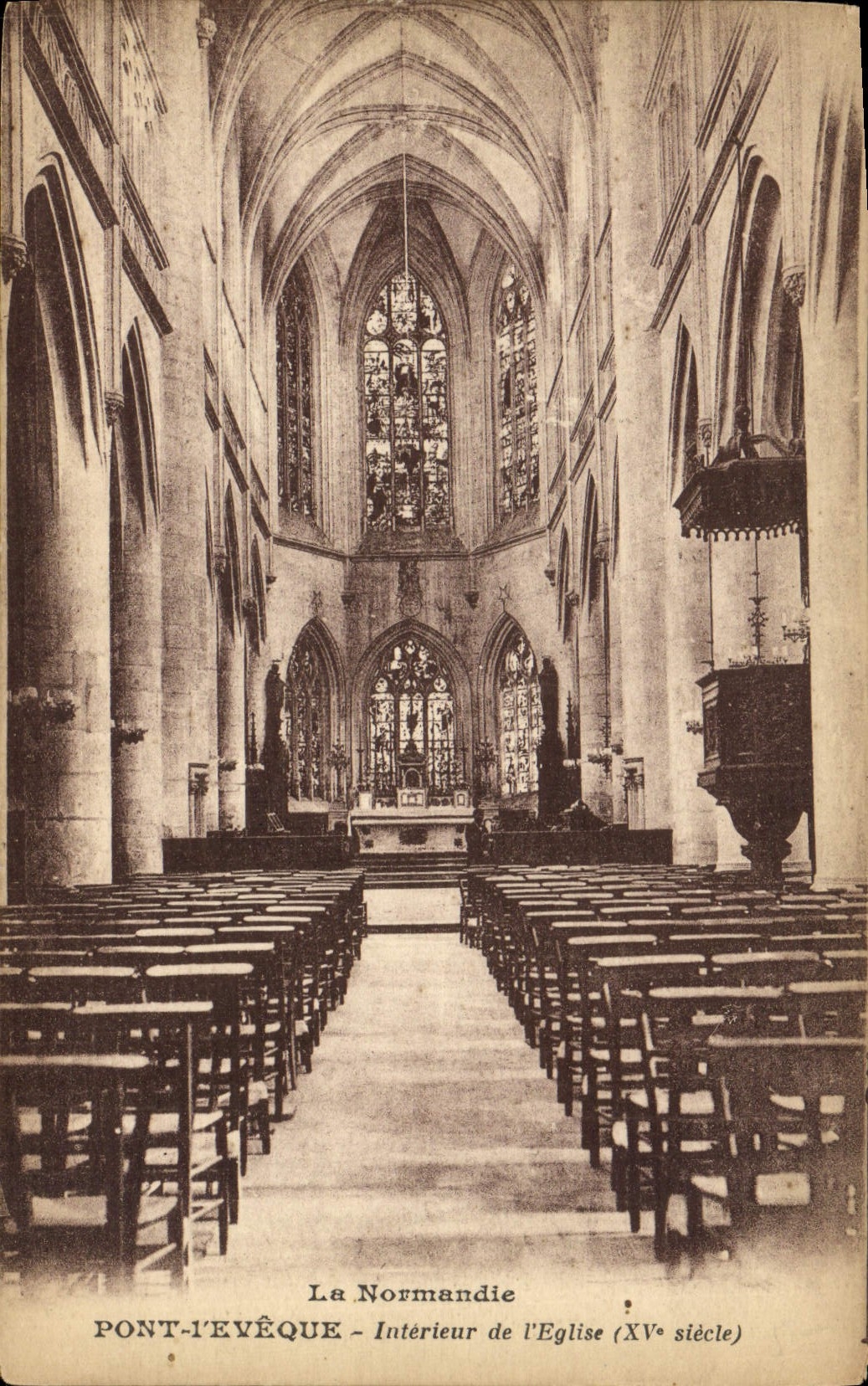 CPA La normandie Pont L'Eveque Interieur de l'eglise