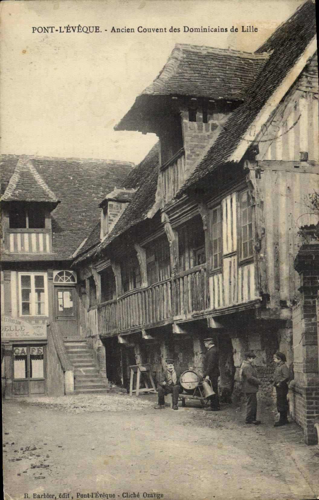 CPA Pont L'Eveque Ancien couvent des dominicains de lille