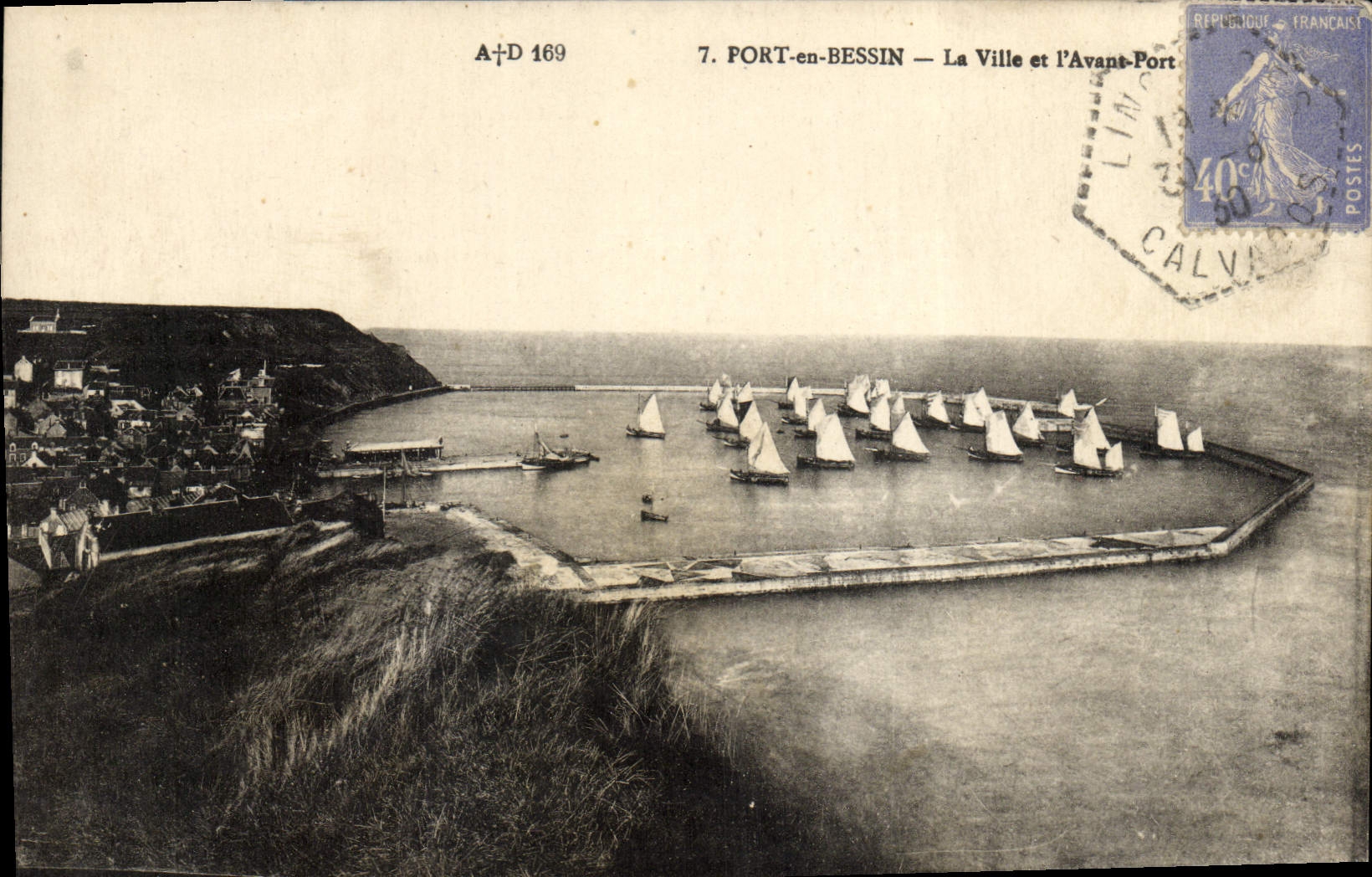 PORT-en-BESSIN — Die Stadt und der Hafen — A+D 169