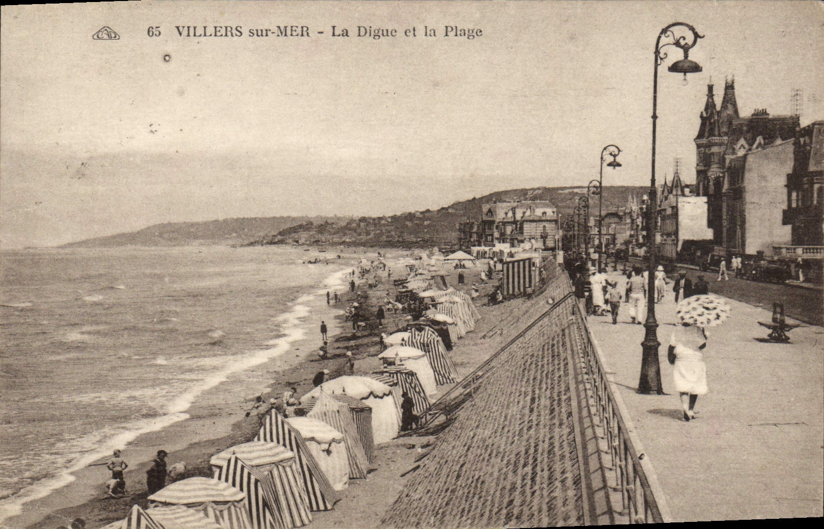 Villers-sur-Mer — La Digue et la Plage — éditeur anonyme, n° 65