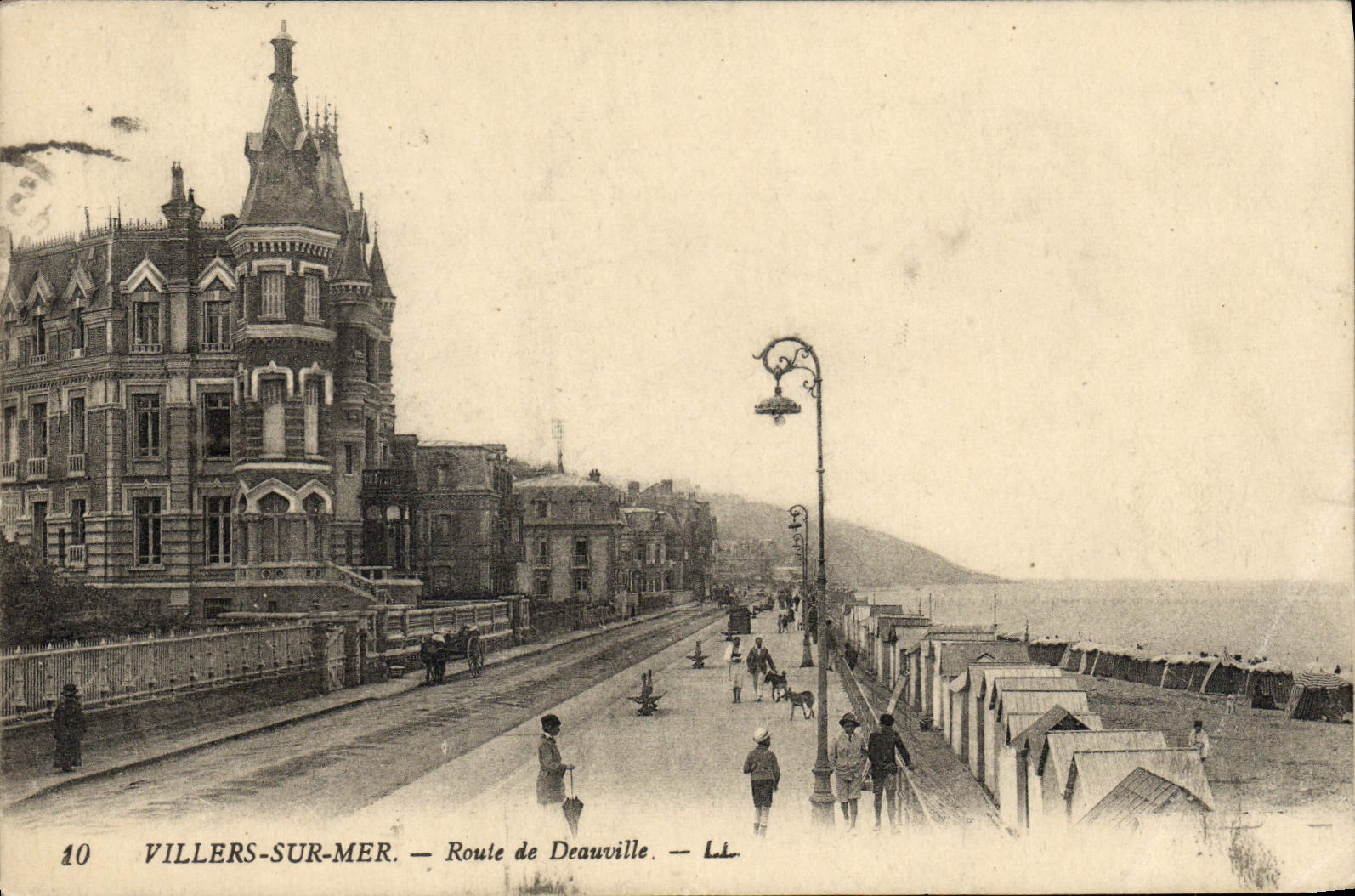 Villers-sur-Mer — Route de Deauville — Verlag L.L. Nr. 10