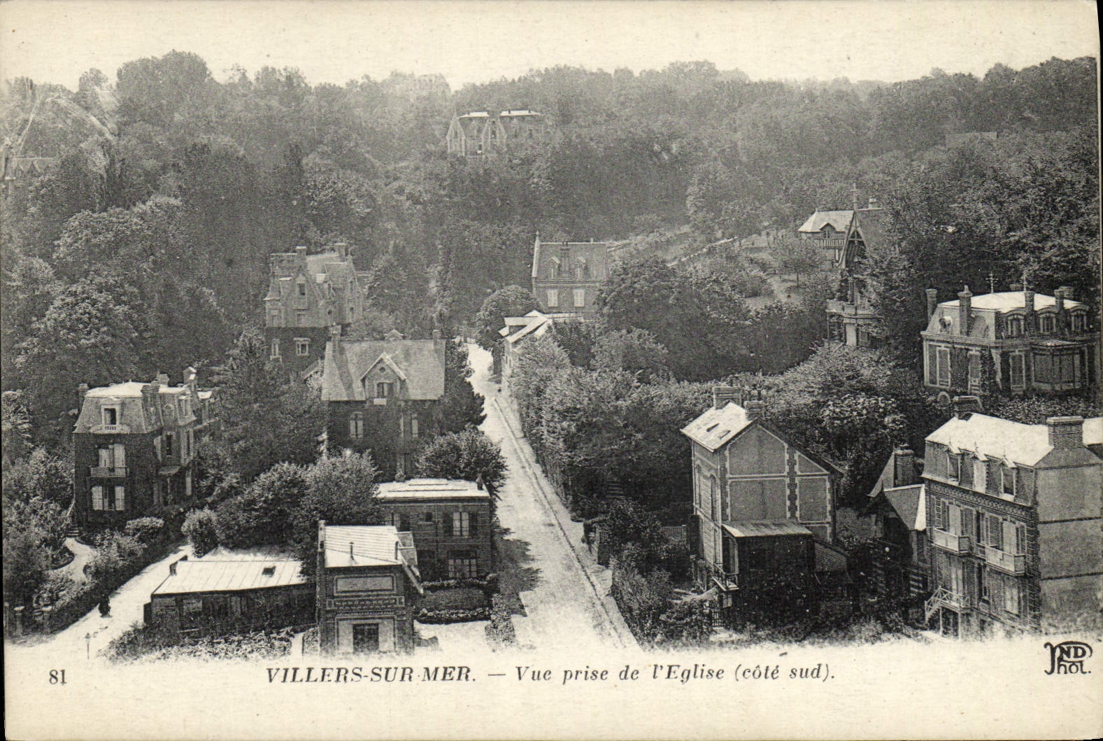 Villers-sur-Mer — Vue prise de l'Église (côté sud) — ND Phot.