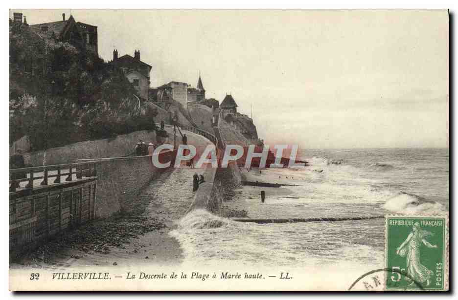 CPA Villerville La Descente de la Plage a Maree Haute