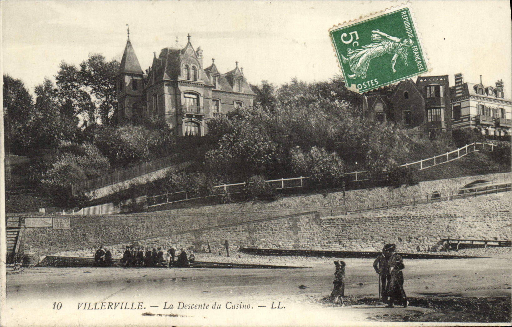 CPA Villerville La descente du casino 