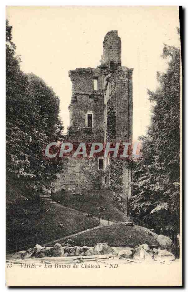 CPA Vire Les Ruines du Chateau
