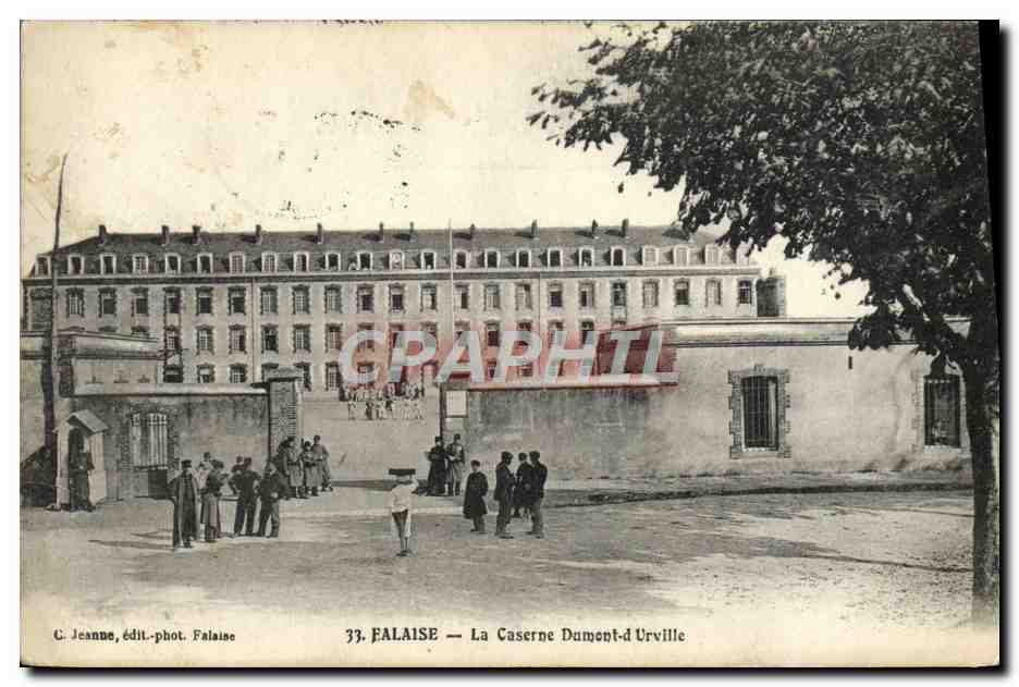 FALAISE — La Caserne Dumont-d'Urville — C. Jeanne, édit.-phot. Falaise